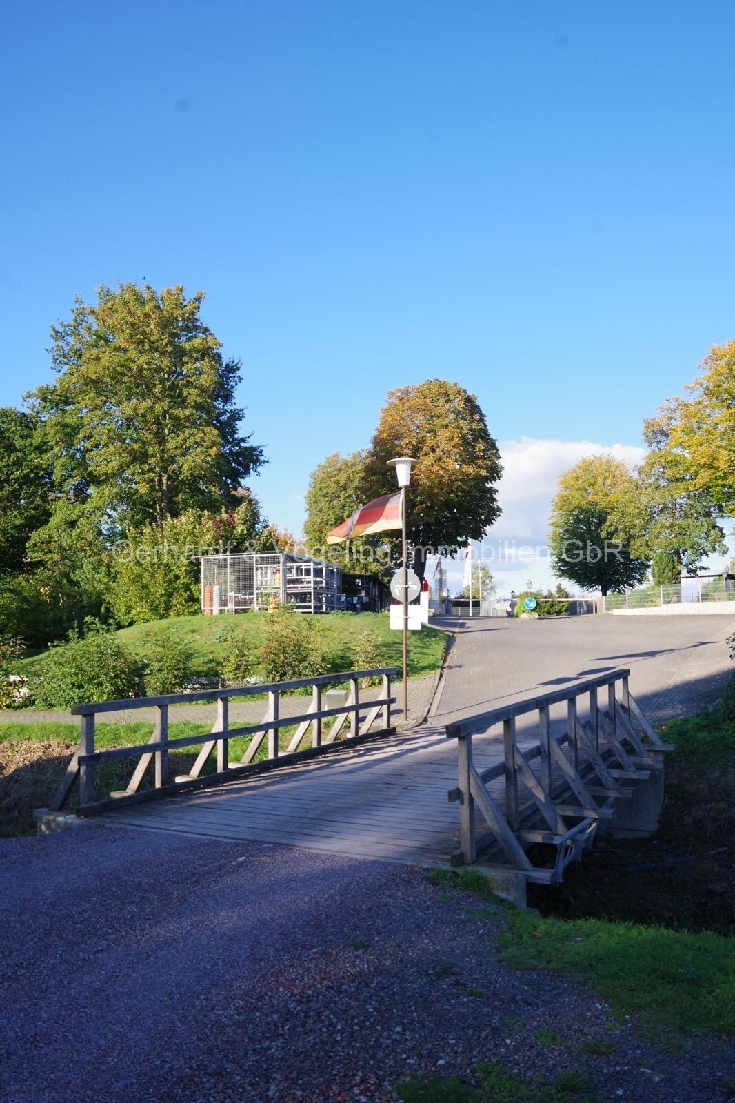 6,45 % Nettorendite! Campingplatz mit Minigolfanlage, Waschsalon, Gasflaschentauschautomat und Einfamilienhaus