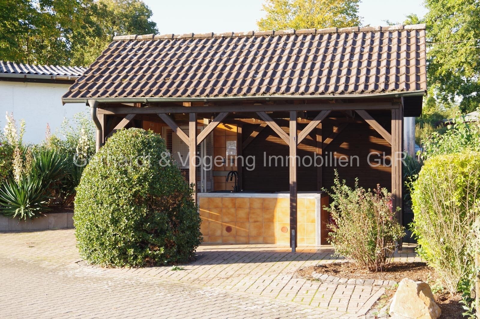 6,45 % Nettorendite! Campingplatz mit Minigolfanlage, Waschsalon, Gasflaschentauschautomat und Einfamilienhaus