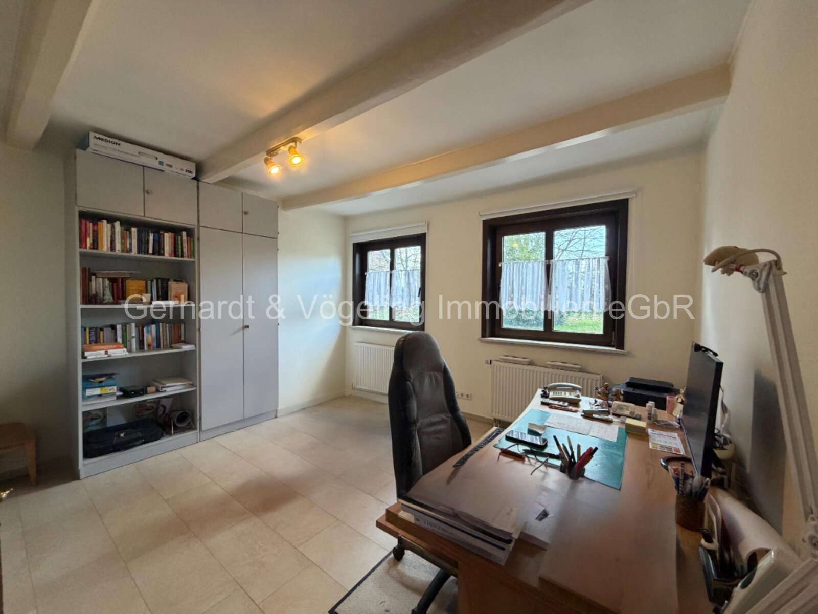 Charmante Hofanlage mit 17.000 m² Grundstück und umfangreichen Nebengebäuden