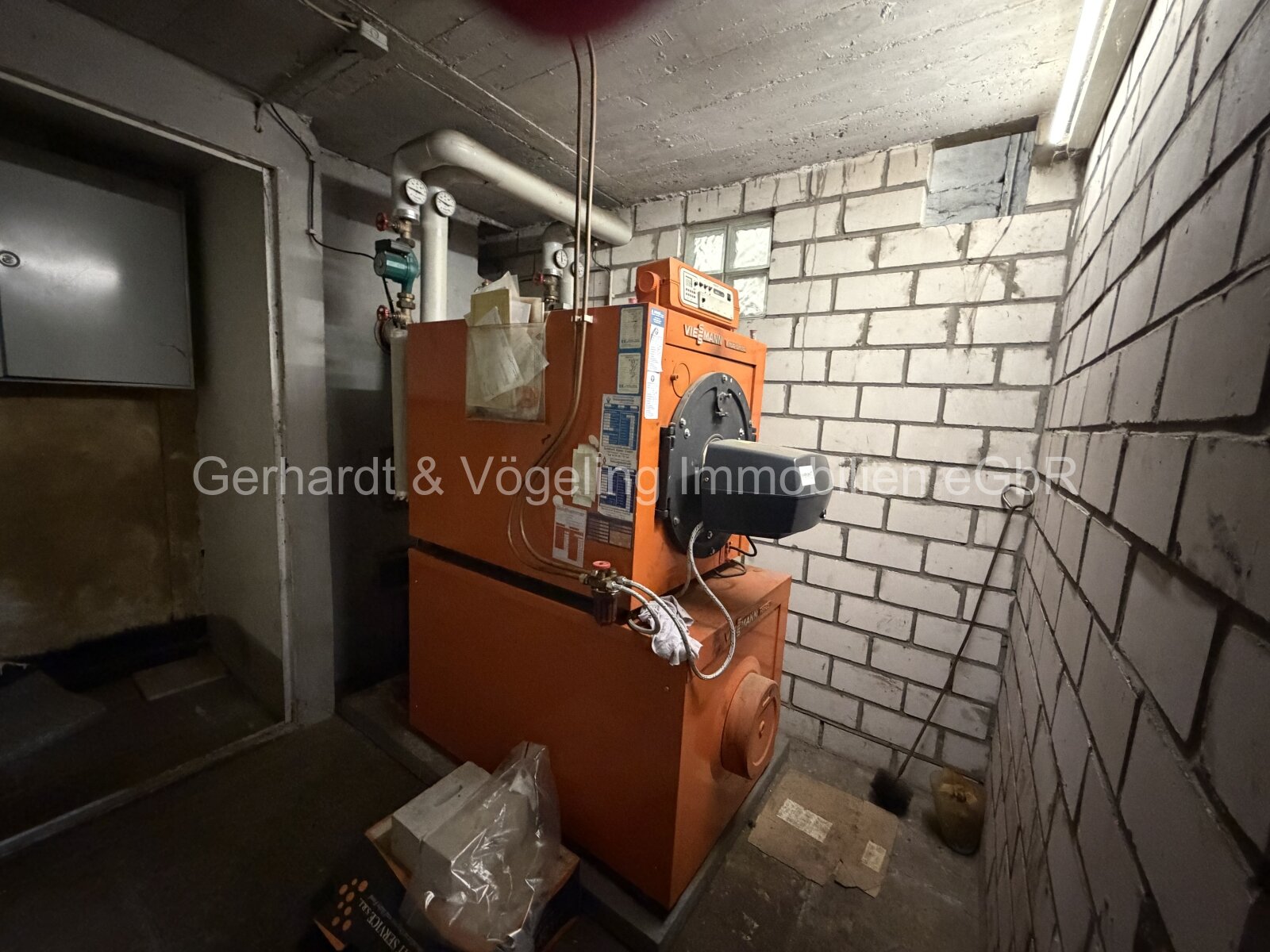 Charmante Hofanlage mit 17.000 m² Grundstück und umfangreichen Nebengebäuden