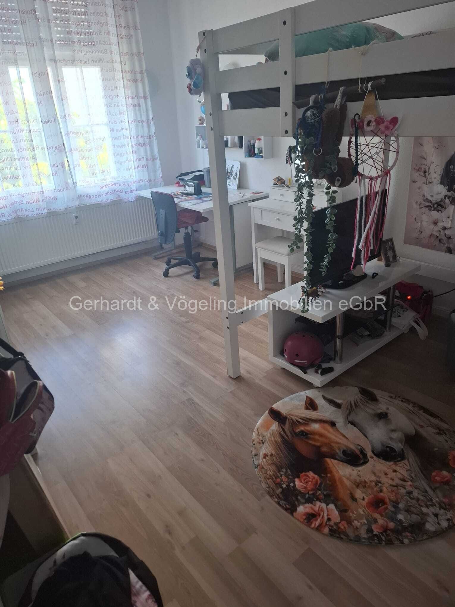 Esszimmer / Kind 1 Esszimmer / Kind 1